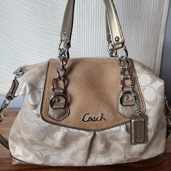 Coach Handbags - Coach Signature C Limited Edition - Rare Satchel Purse